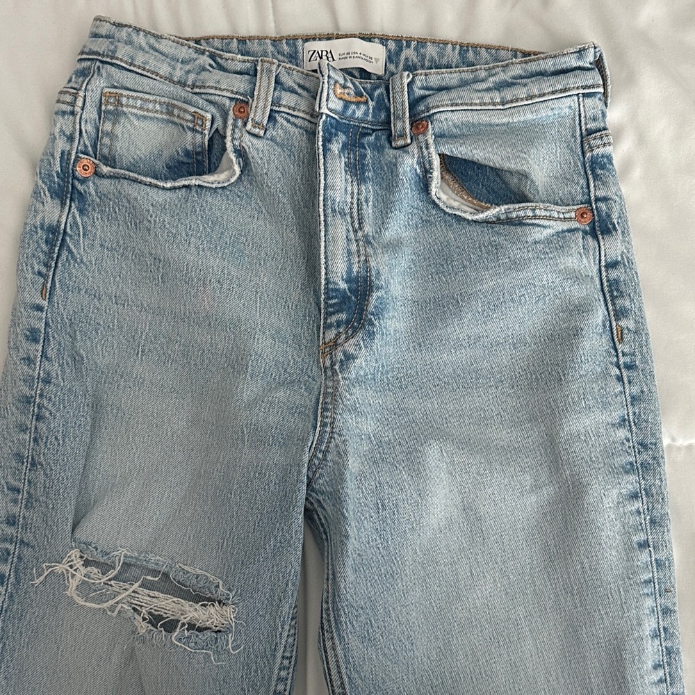 Zara Women's Light Blue Straight Leg Jeans